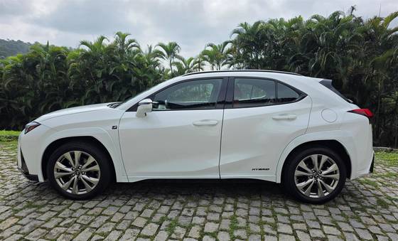 LEXUS UX 250h 2.0 VVT-I HYBRID F-SPORT CVT